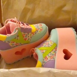YRUSHOES Care Bears color: Pastel size:8 Pink platforms with cut-out ♥ NWT